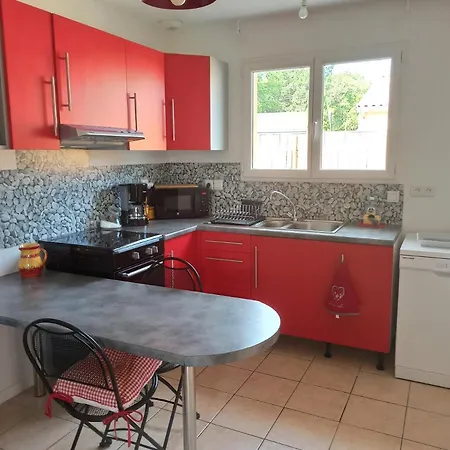 Holiday home Location 4-6 Personnes *